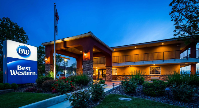 Best Western Willows Inn, Buchen Sie Hotel Hotels & Unterkünfte in Willows, Hotel