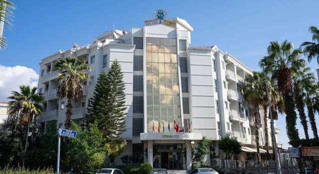 Romance Beach Hotel