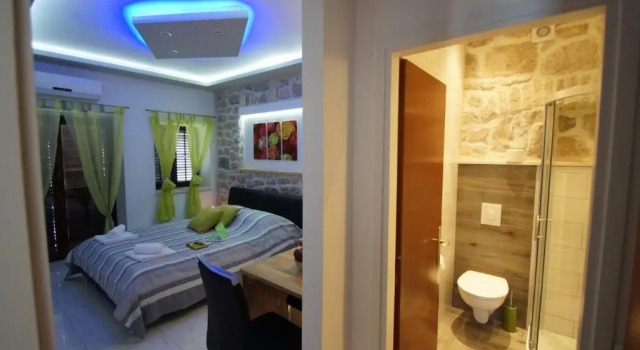 Студия с красивым видом из окна Posejdon Apartments