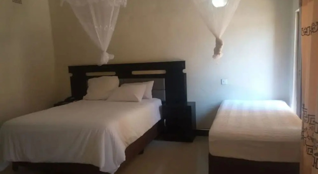Namakau Lodge, Prenota Hotel Choma Meridionale