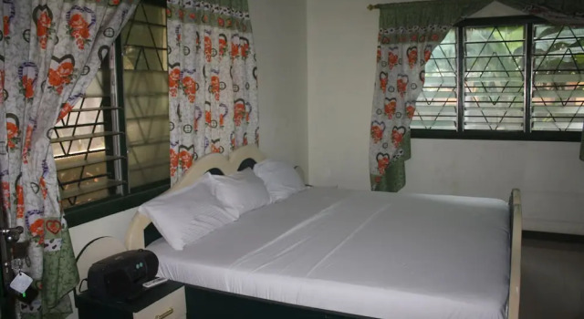 Номер Executive Godville Guest House