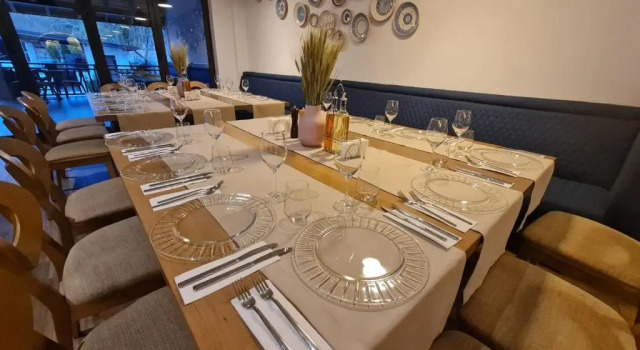 Hanul cu Sălcii, Rezerwuj Hotel Călimăneşti 