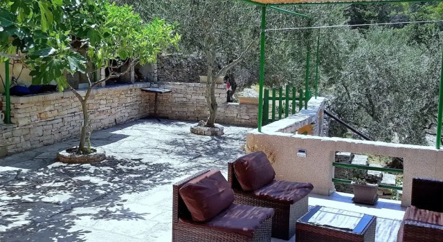 Коттедж Stone House Oreb