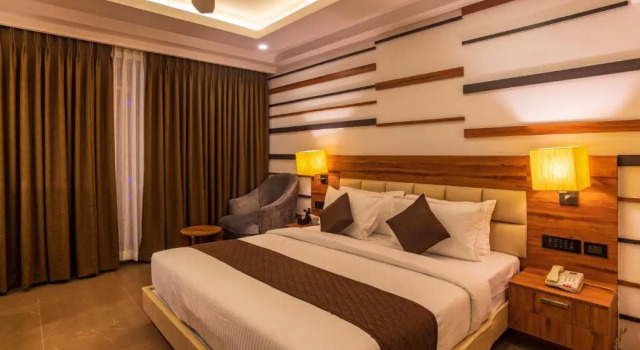 Classic Regency, Забронировать Отель Бизнес-отели Аллеппи, 4* 5*