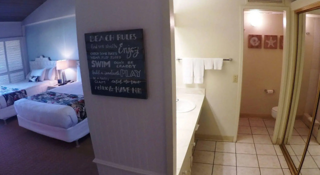 Kaanapali Ocean Inn, Забронировать Отель Отели Каанапали с парковкой, рядом с May's Beach, Парковка