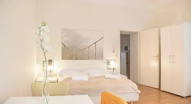 Cozy 1BR Long Stay Near Waldmullerpark, Varaa Huoneisto Wien Itävalta