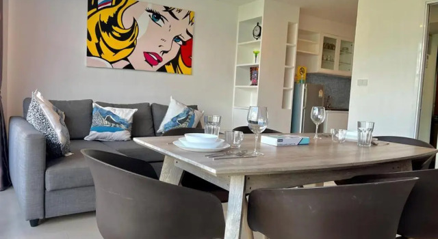 Коттедж Kris - Modern Spacious 2 Bedrooms Condo with Pool