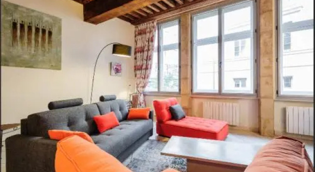 Côté Palais, Rezerwuj Hotel Hotele w Rhône z parkingiem, Parking