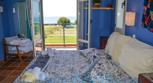 Alekos Beach Houses-Infinity