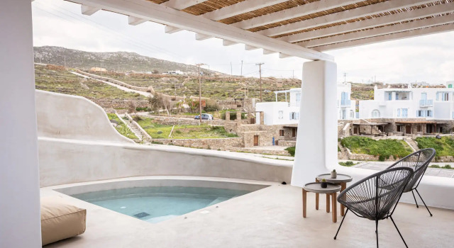 Люкс с частичным видом на море Koumi Homes Mykonos