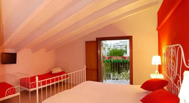 Номер Standard с балконом и с видом на сад Hotel Germania