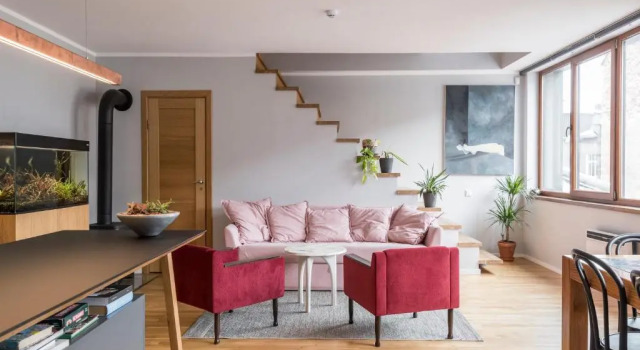 Maironis Apartment, Забронировать Апартаменты/квартира Отели Каунаса с парковкой, рядом с Церковь Святого Креста ордена Кармелитов, Парковка