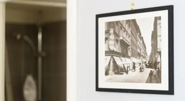 IL CARDELLINO - a loft at the colosseum, Забронировать Отель Рим Лацио, рядом с Площадь Пьяцца-ди-Пьетро