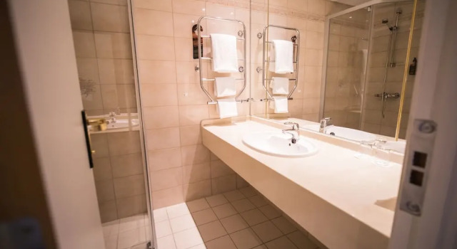 Номер Deluxe Stord Hotel