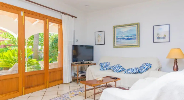 Can Canto in Sa R Pita, Book Villa Hoteller i Campos med parkering, Parkering