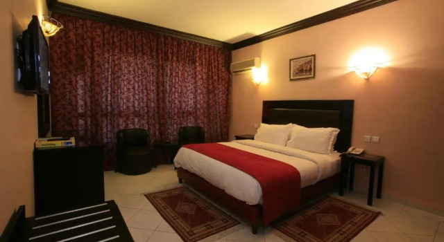 Одноместный номер Standard Imperial Holiday Hôtel & spa