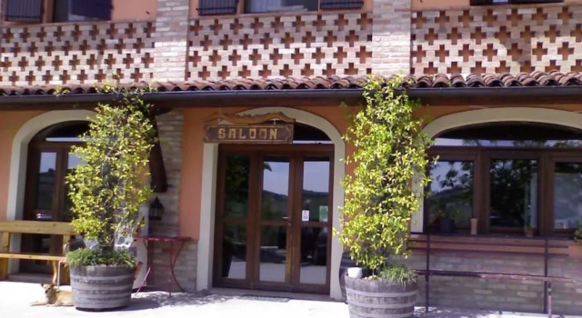Agriturismo Vecchio Torchio, Book Hotel Canelli Piedmont