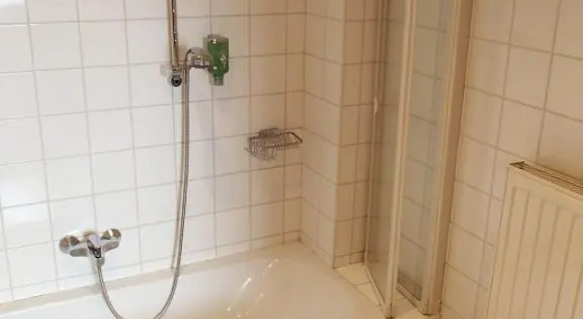 Коттедж Ferienhaus Lutzmannsburg 2 mit direktem Thermenzugang und eigenem Garten