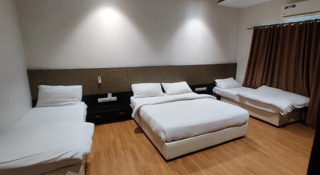 Номер Deluxe Priyanjali Hotel and Garden