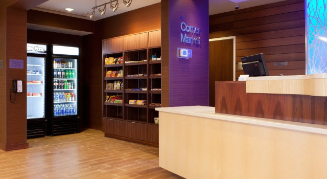 Fairfield Inn & Suites by Marriott Lethbridge, Reserva ahora Hotel Hoteles en Alberta con desayuno, Desayunos