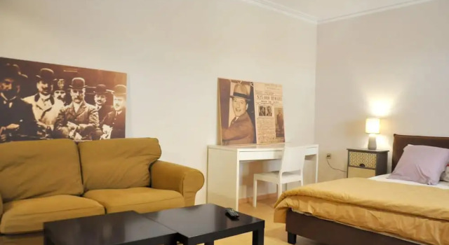 Studio in Glifada, With Furnished Garden and Wifi - 1 km From the Beac, Забронировать Отель Глифада Афины