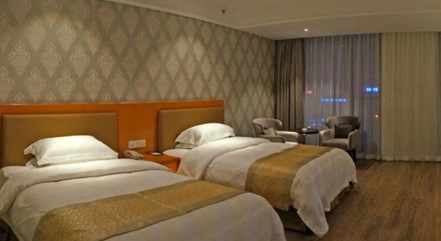 Двухместный номер Superior GreenTree Inn JiangSu YanCheng BinHai OuBaoLiYa City Square Business Hotle