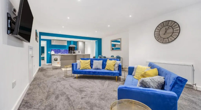 Апартаменты Bluebell Suites by Sasco Apartments