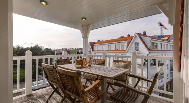Апартаменты Beautiful Penthouse in the Heart of Knokke
