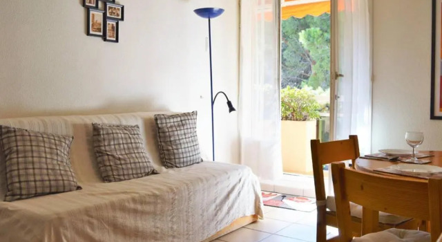 Appartement Bormes-les-Mimosas, 2 pièces, 4 personnes - FR-1-251-406