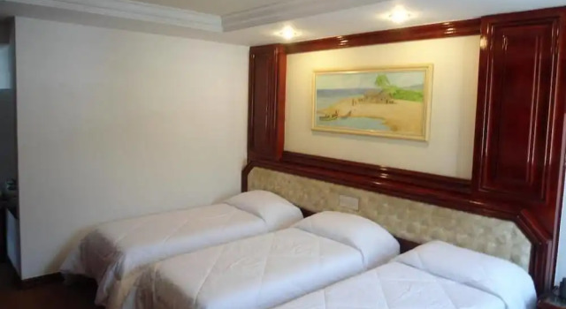 Maxim Plaza Hotel, Забронировать Отель Жуис-ди-Фора Минас-Жерайс, рядом с Муниципальный рынок Жуис-ди-Фора