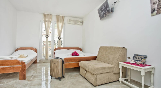 Apartmani Viki, Забронировать Отель Игало , рядом с Пляж Топла