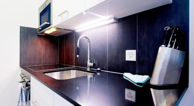 Апартаменты Suite Apartments by Livingdowntown