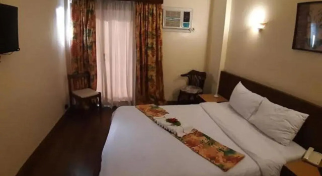 Двухместный номер Deluxe Town View Hotel