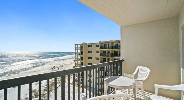 Номер Standard Pinnacle Port Condos