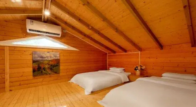 Люкс Diyin Lake Lakeside Holiday Wooden House