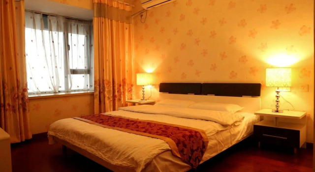 Ejia Hotel Wanke Jinyuxiling Branch, Boek Hotel Hotels in Chengdu met parkeren, Parkeren