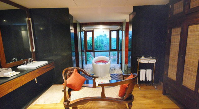 GangaKutir Resort & Spa, Rezerwuj Ośrodek wypoczynkowy Hotele SPA w Raichak, SPA