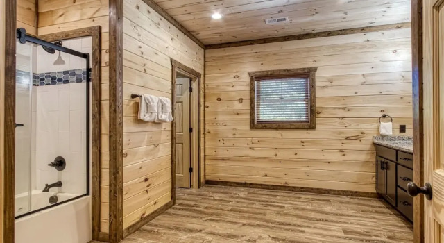 Ern840 - Splashin' Chalet - Brand New Cabin With Indoor Pool! Great Location! 6 Bedroom Cabin by RedAwning