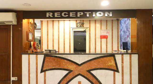OYO 27012 Hotel Sk Residency, Book Hotel Amritsar Punjab