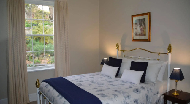 Apartments at York Mansions, Book Apartment Launceston 