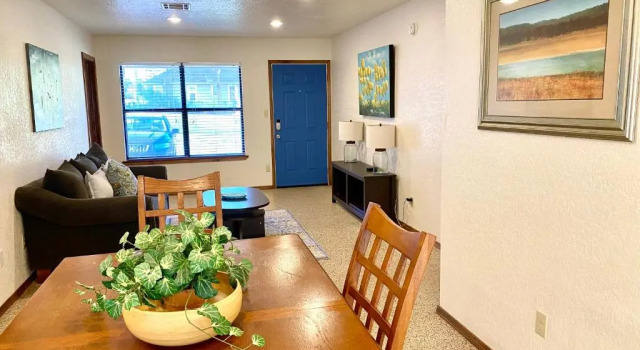 Номер Standard Garage Studio near OUSHC Hospital