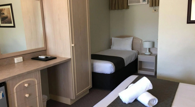 Araluen Motor Lodge, Book Mini-hotel Batehaven New South Wales