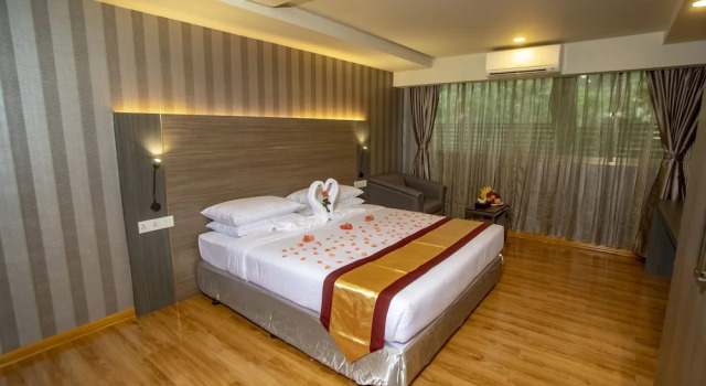 Номер Deluxe Prestige Residences at Golden Valley by Grand United Hospitality