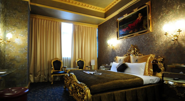The We Hotel