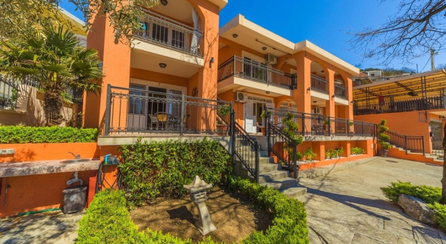 Villa Nena Apartments