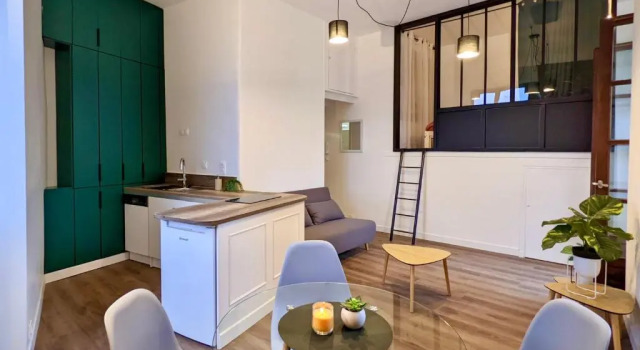 Joli appartement de charme rénové en centre ville, Prenota Appartamento Hotel a Alvernia con parcheggio, Parcheggio