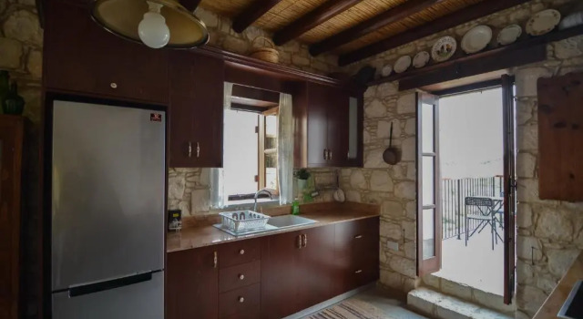 Коттедж c 1 комнатой Alikis House 1+ 2