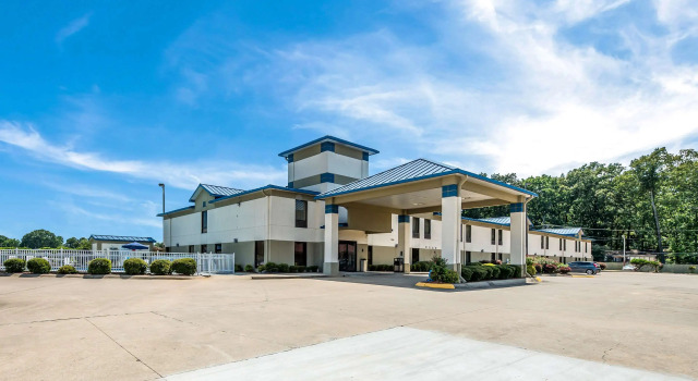 Quality Inn Jacksonville near Little Rock Air Force Base
