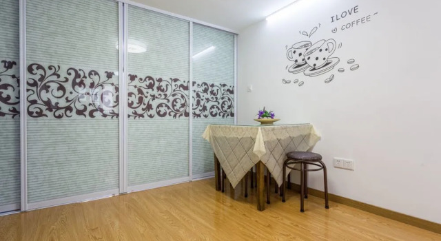 Pujiang Home Lodging Shandong Mid Rd, Varaa Hotelli Huangpu 