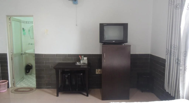 Dong Ngo Hotel, Забронировать Отель Пляж Thuan An Binh Duong